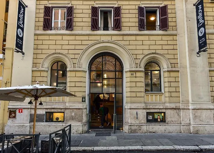 Hostel Yellowsquare